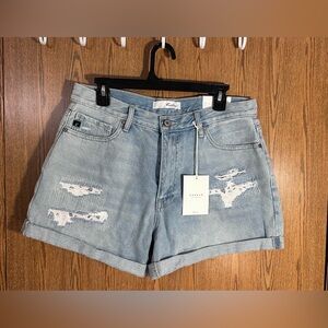 NWT Kancan High Rise Repaired Mom Shorts